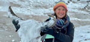 Yellowstone Wild Guide Laura L wrote this blog post.