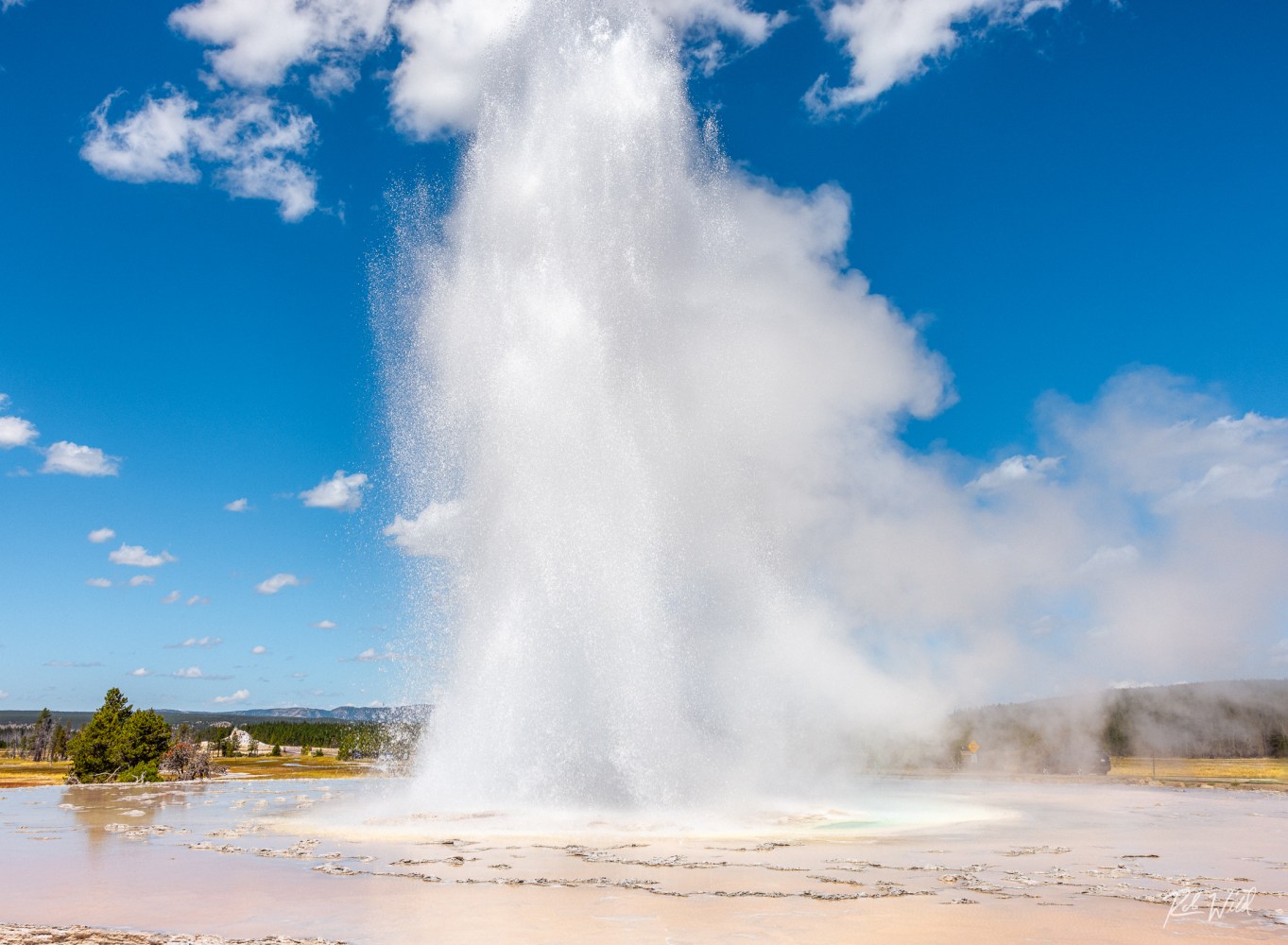 Great Fountain Geyser in eruption