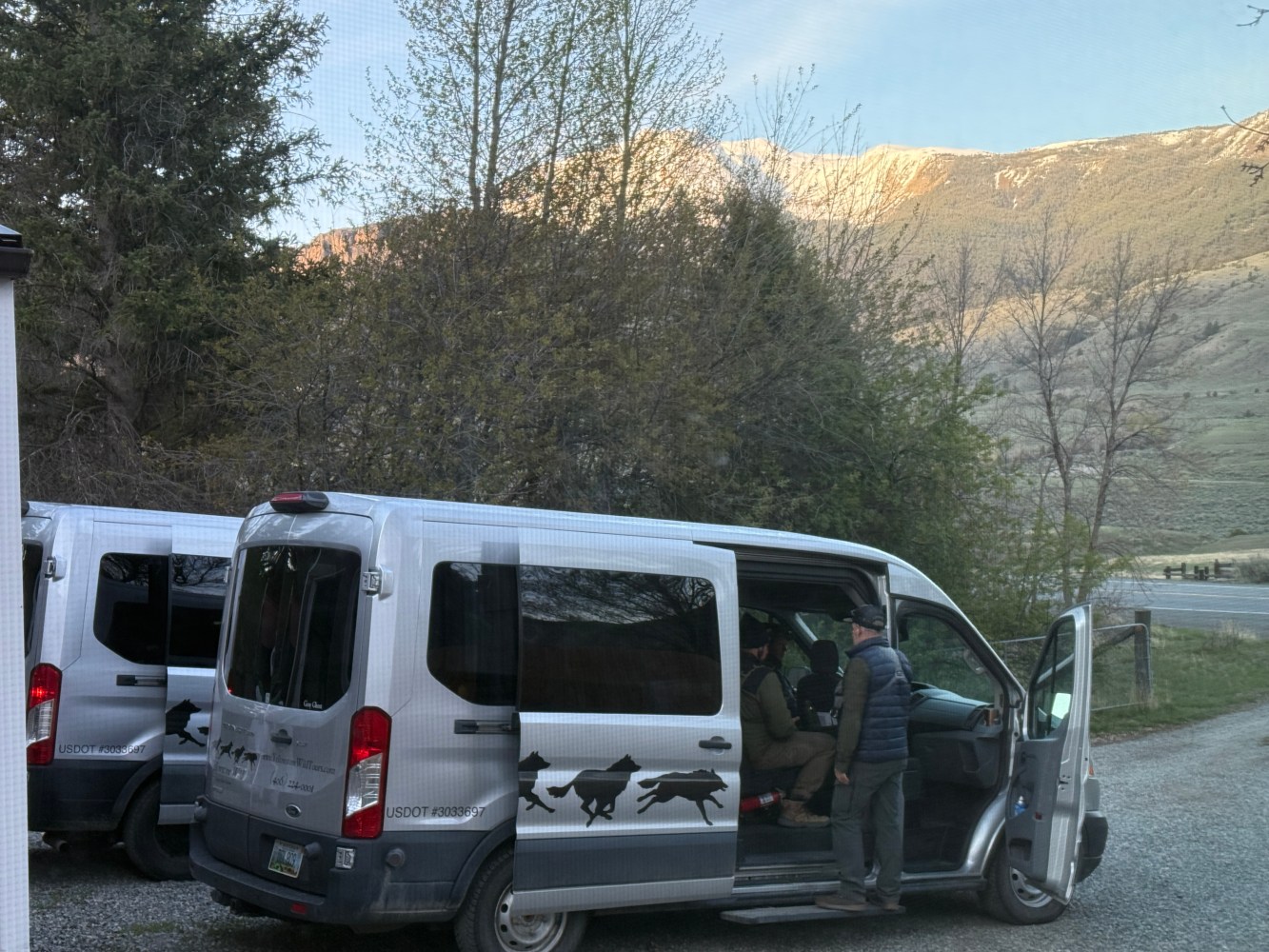 Yellowstone Wild Team heads out for Day 1 of field training.